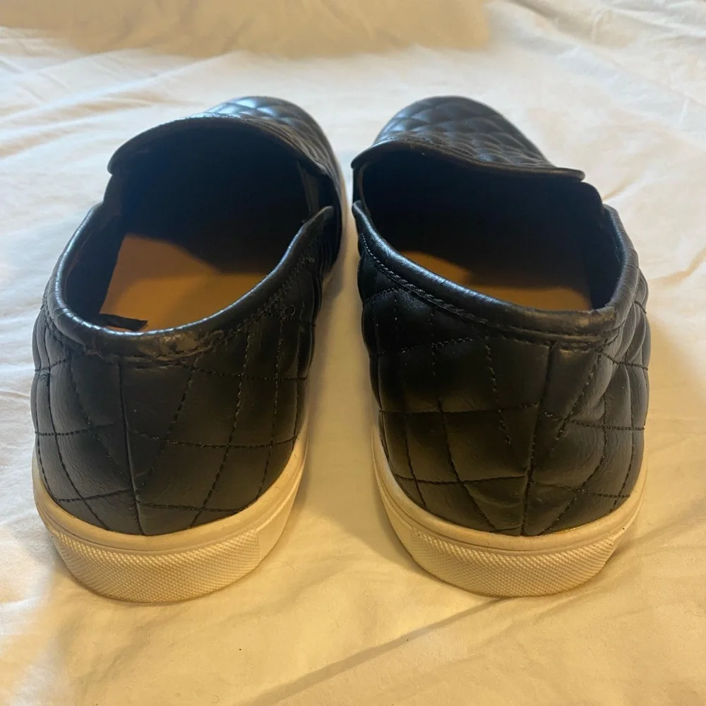 Torrid Black Interlocking Strap Slide Sandals Torrid black loafers.
